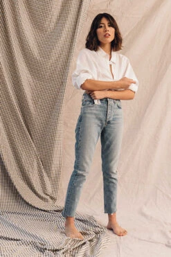 AGOLDE RILEY HI RISE CROP ZEPHYR 9 AGOLDE RILEY HI RISE CROP ZEPHYR -Fashion Clothing Store rileyhirisecropzephyrbackagolde pipeandrow