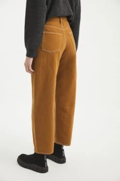 LUDWIG JEANS -Fashion Clothing Store rita row women aw22 clothing 2022 pa ludwig pants mustard 2 900x1350 1